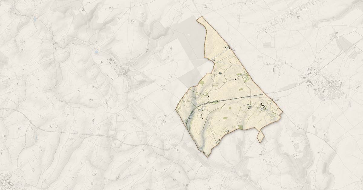 Portrait cartographique de Haucourt : relief, eau, forêts, bâti et voies, calculés à partir des données de l'IGN