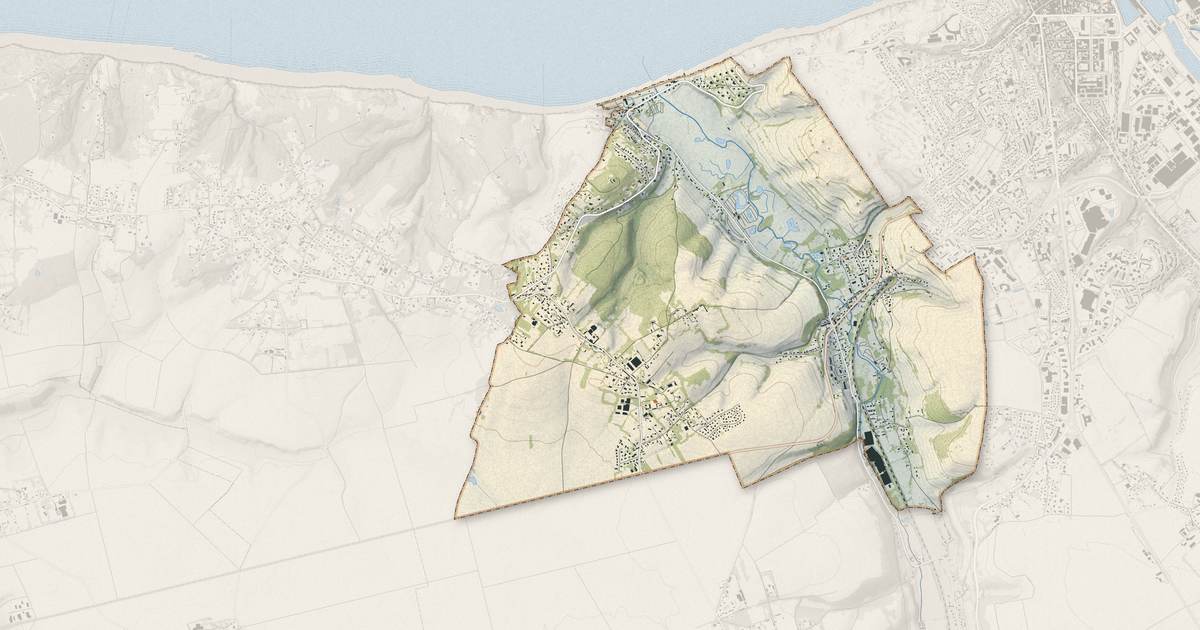 Portrait cartographique de Hautot-sur-Mer : relief, eau, forêts, bâti et voies, calculés à partir des données de l'IGN