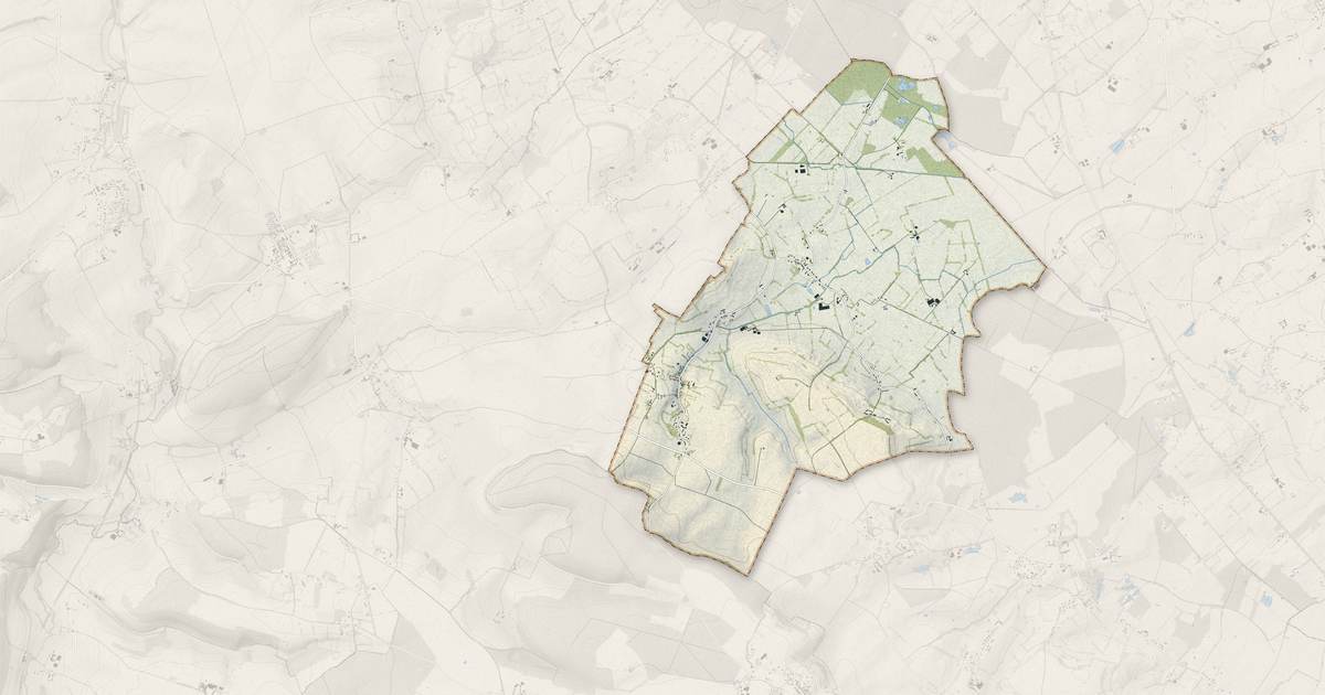 Portrait cartographique de Hodeng-Hodenger : relief, eau, forêts, bâti et voies, calculés à partir des données de l'IGN