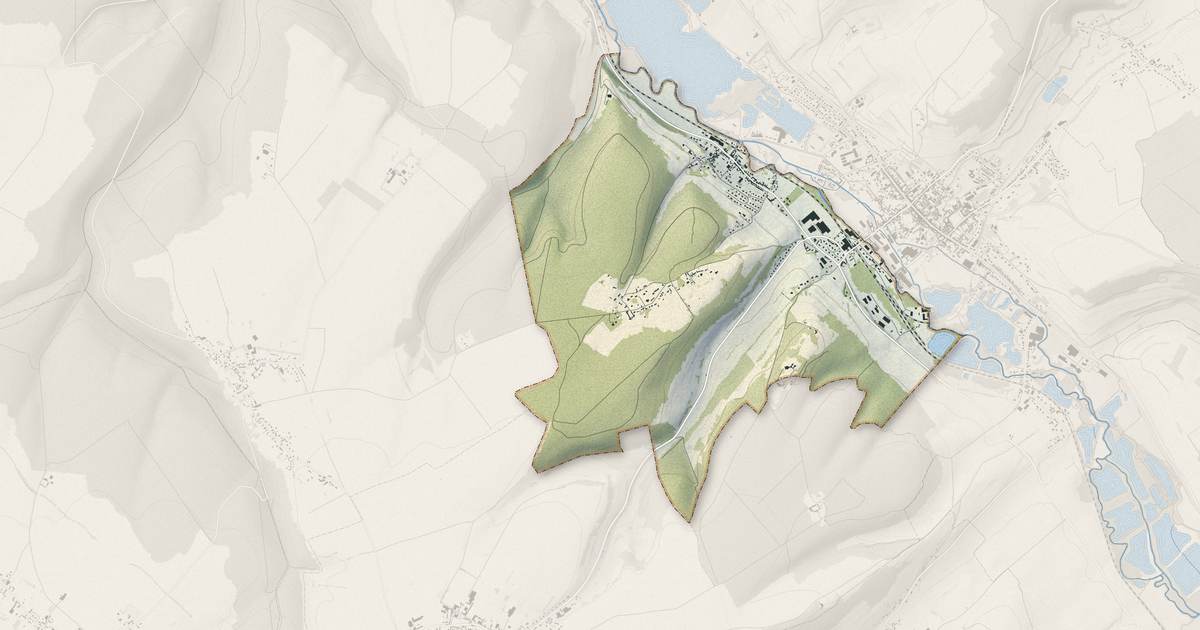 Portrait cartographique de Longroy : relief, eau, forêts, bâti et voies, calculés à partir des données de l'IGN