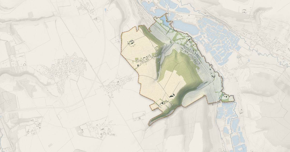 Portrait cartographique de Martigny : relief, eau, forêts, bâti et voies, calculés à partir des données de l'IGN