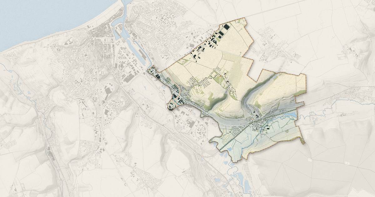 Portrait cartographique de Martin-Église : relief, eau, forêts, bâti et voies, calculés à partir des données de l'IGN