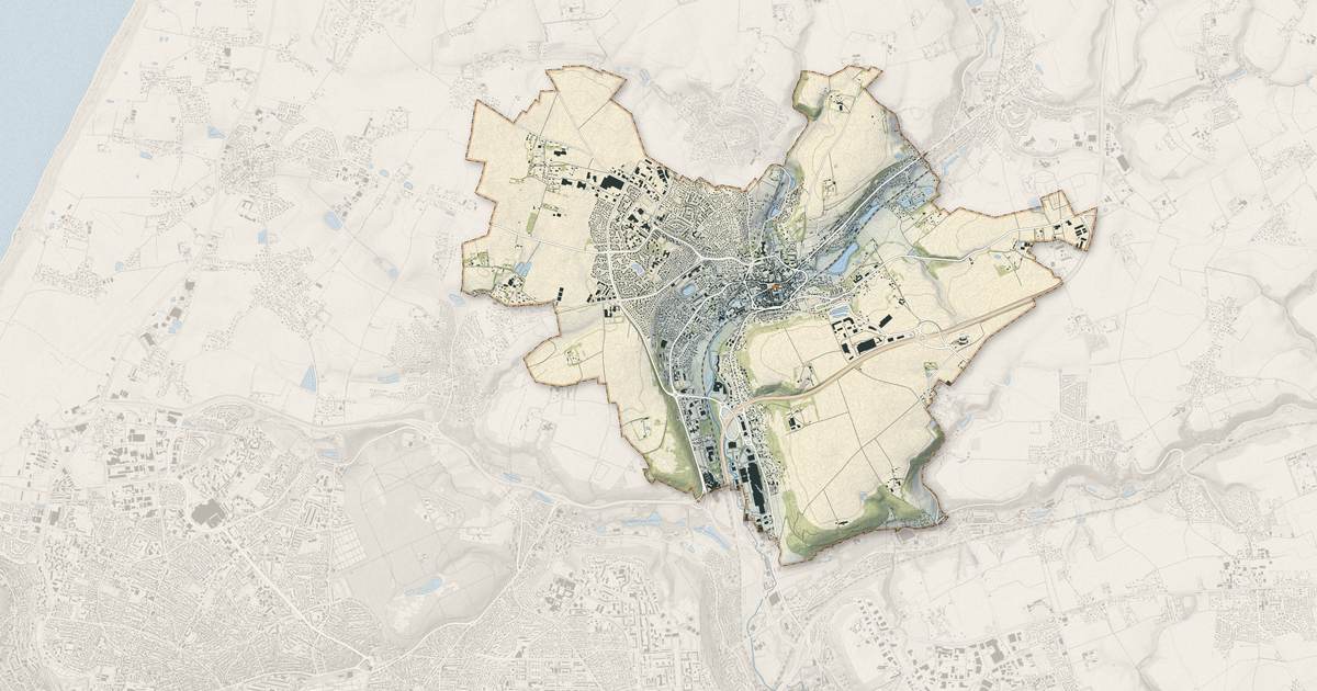 Portrait cartographique de Montivilliers : relief, eau, forêts, bâti et voies, calculés à partir des données de l'IGN