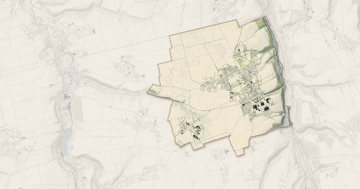 Portrait cartographique de Offranville : relief, eau, forêts, bâti et voies, calculés à partir des données de l'IGN
