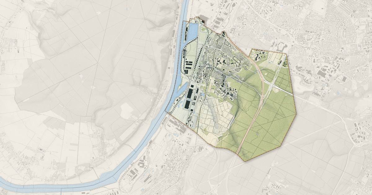Portrait cartographique de Petit-Couronne : relief, eau, forêts, bâti et voies, calculés à partir des données de l'IGN