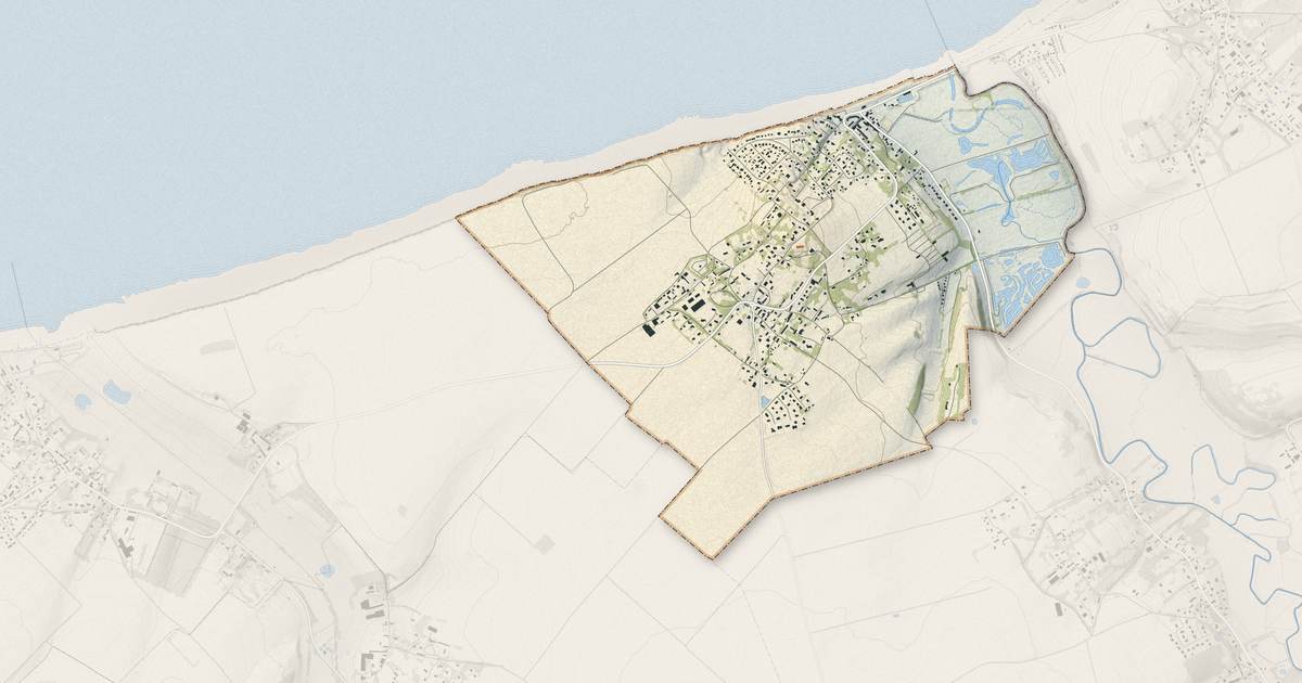 Portrait cartographique de Quiberville-sur-Mer : relief, eau, forêts, bâti et voies, calculés à partir des données de l'IGN