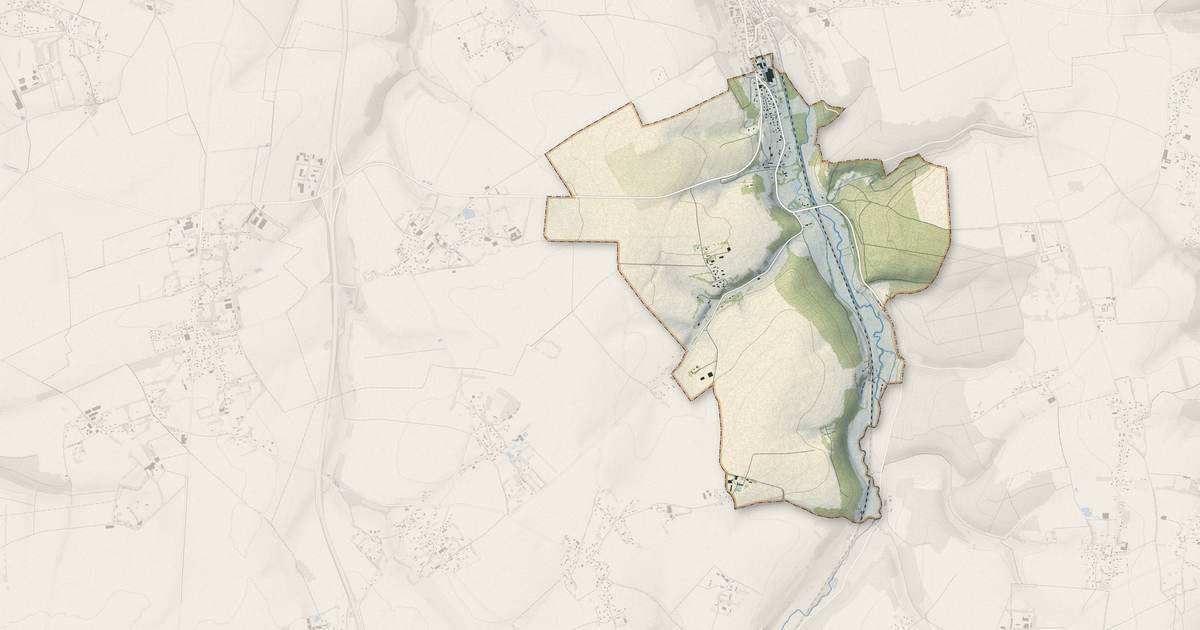 Portrait cartographique de Saint-Crespin : relief, eau, forêts, bâti et voies, calculés à partir des données de l'IGN