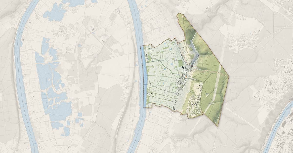 Portrait cartographique de Saint-Martin-de-Boscherville : relief, eau, forêts, bâti et voies, calculés à partir des données de l'IGN