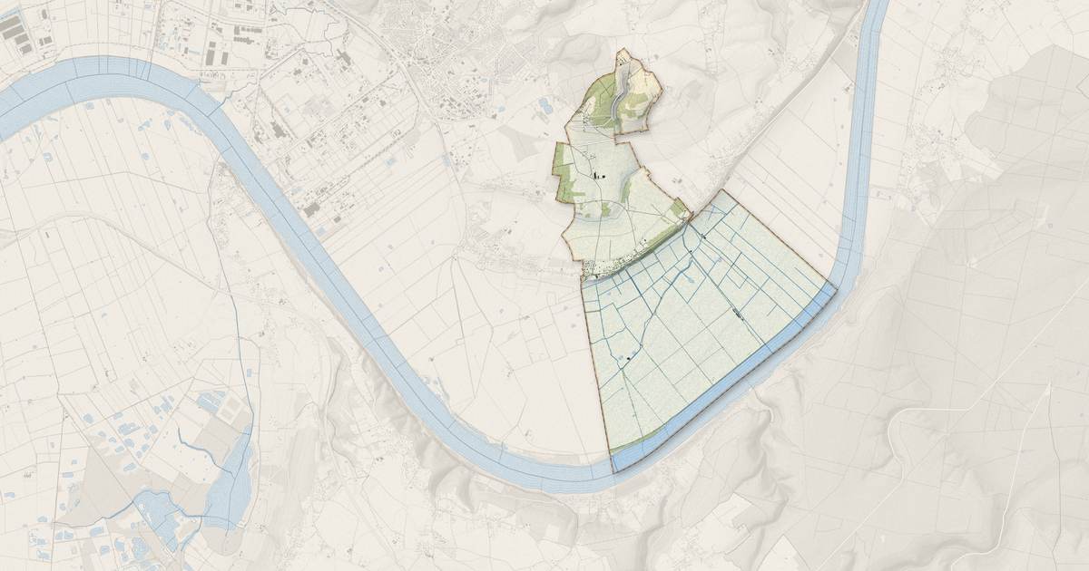 Portrait cartographique de Saint-Maurice-d'Ételan : relief, eau, forêts, bâti et voies, calculés à partir des données de l'IGN