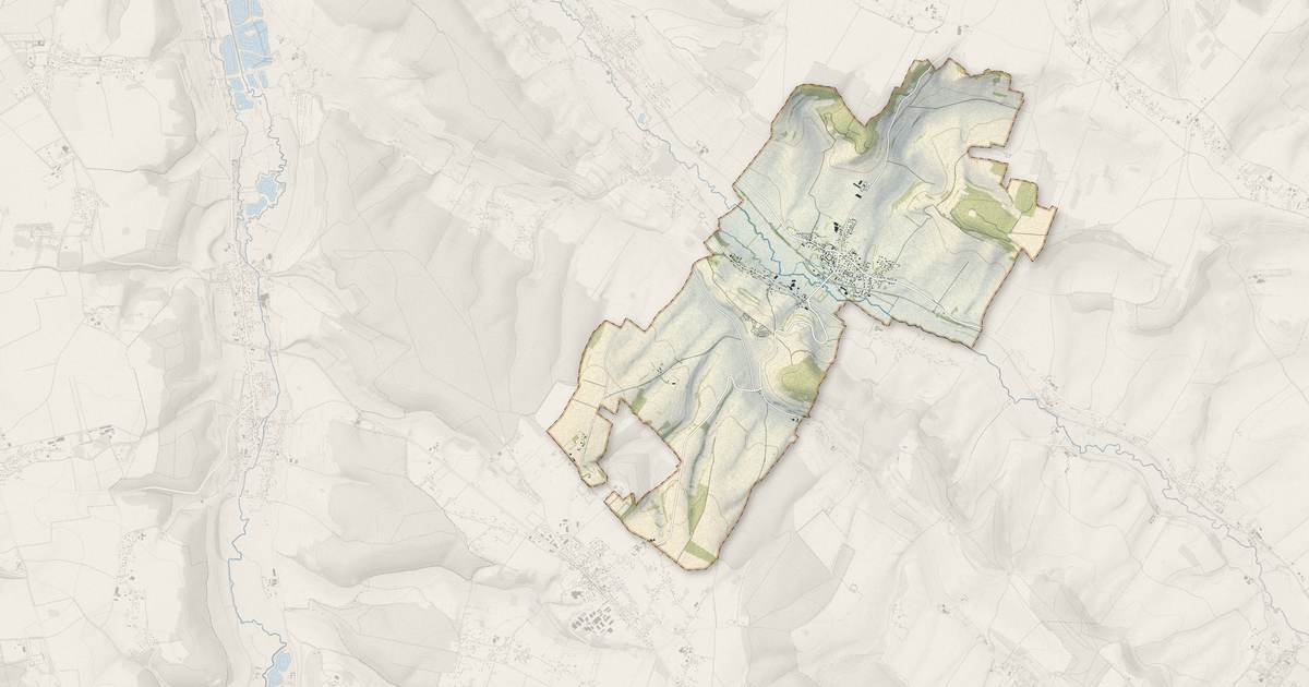 Portrait cartographique de Saint-Vaast-d'Équiqueville : relief, eau, forêts, bâti et voies, calculés à partir des données de l'IGN