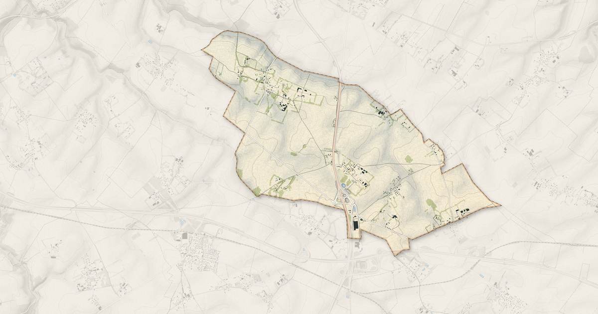 Portrait cartographique de Varneville-Bretteville : relief, eau, forêts, bâti et voies, calculés à partir des données de l'IGN
