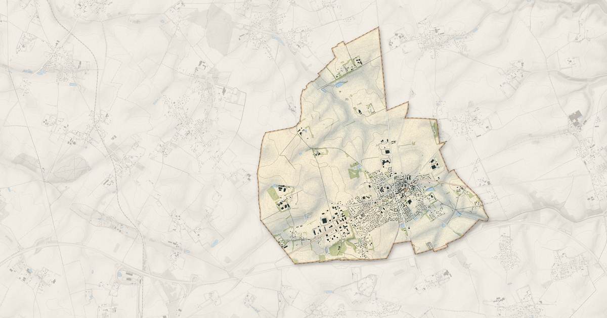 Portrait cartographique de Yerville : relief, eau, forêts, bâti et voies, calculés à partir des données de l'IGN
