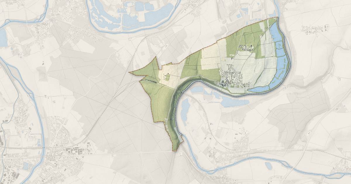 Portrait cartographique de Armentières-en-Brie : relief, eau, forêts, bâti et voies, calculés à partir des données de l'IGN