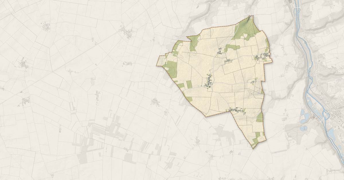 Portrait cartographique de Bougligny : relief, eau, forêts, bâti et voies, calculés à partir des données de l'IGN