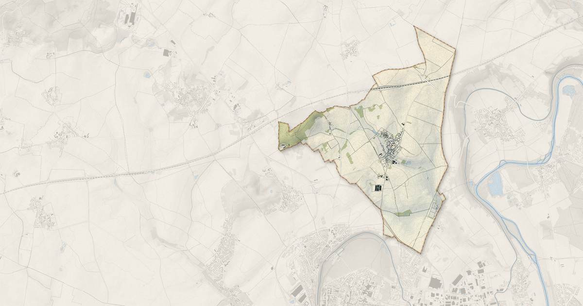 Portrait cartographique de Chambry : relief, eau, forêts, bâti et voies, calculés à partir des données de l'IGN