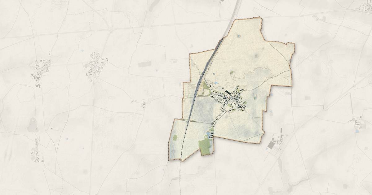 Portrait cartographique de Champdeuil : relief, eau, forêts, bâti et voies, calculés à partir des données de l'IGN