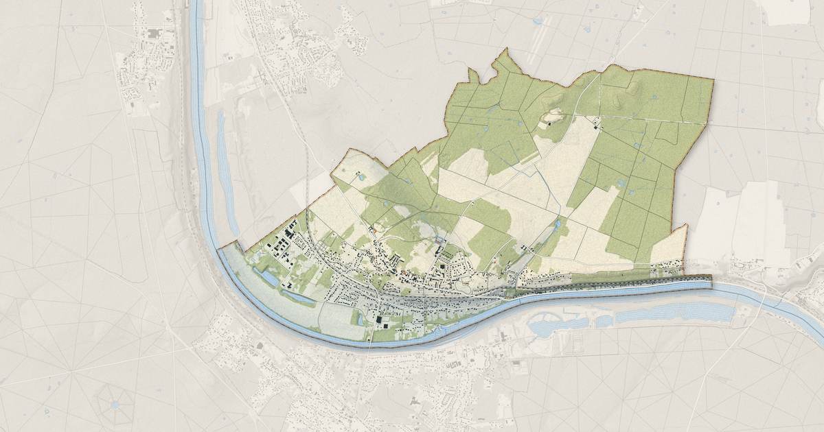 Portrait cartographique de Chartrettes : relief, eau, forêts, bâti et voies, calculés à partir des données de l'IGN