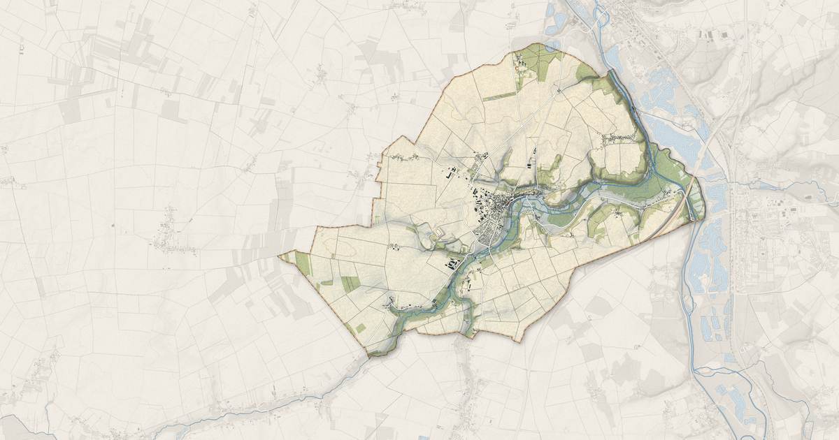 Portrait cartographique de Château-Landon : relief, eau, forêts, bâti et voies, calculés à partir des données de l'IGN
