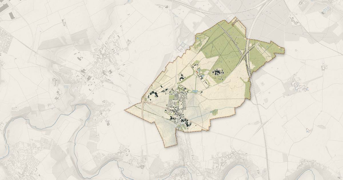 Portrait cartographique de Coubert : relief, eau, forêts, bâti et voies, calculés à partir des données de l'IGN
