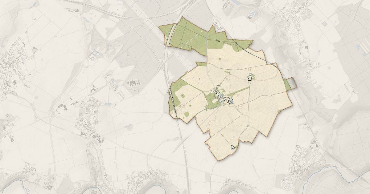 Portrait cartographique de Courquetaine : relief, eau, forêts, bâti et voies, calculés à partir des données de l'IGN
