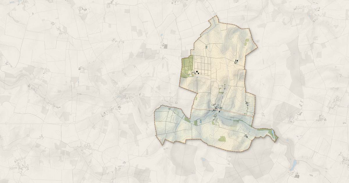 Portrait cartographique de Courtacon : relief, eau, forêts, bâti et voies, calculés à partir des données de l'IGN