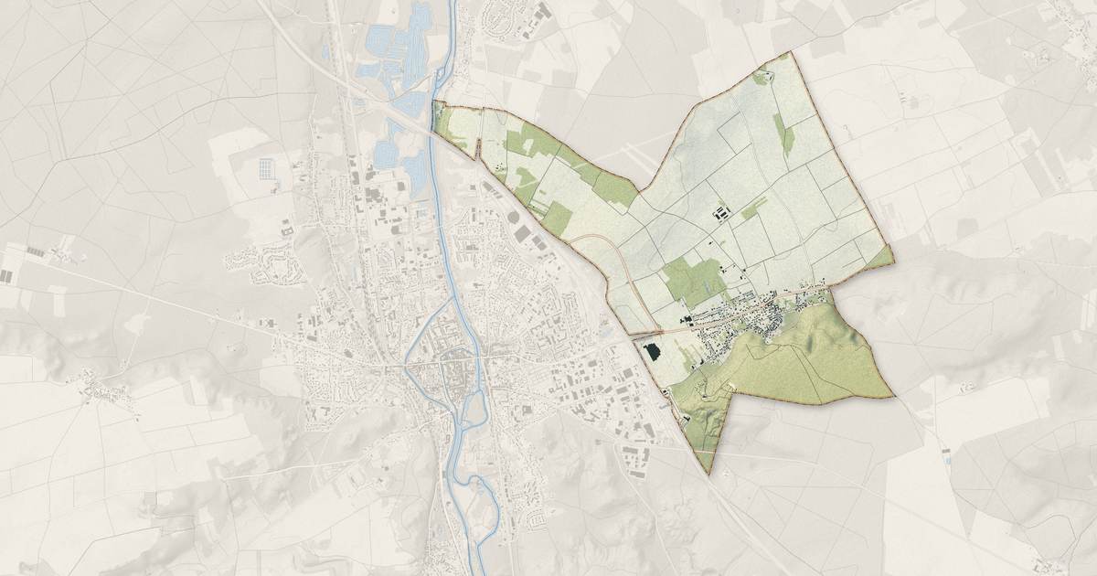 Portrait cartographique de Darvault : relief, eau, forêts, bâti et voies, calculés à partir des données de l'IGN