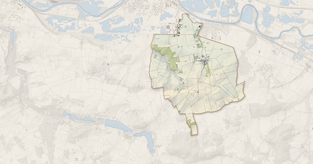 Portrait cartographique de Esmans : relief, eau, forêts, bâti et voies, calculés à partir des données de l'IGN