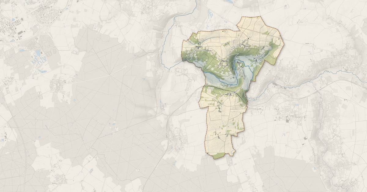 Portrait cartographique de Guérard : relief, eau, forêts, bâti et voies, calculés à partir des données de l'IGN