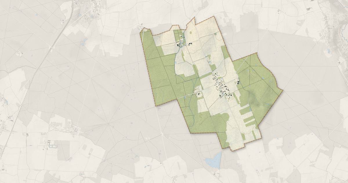 Portrait cartographique de Hautefeuille : relief, eau, forêts, bâti et voies, calculés à partir des données de l'IGN