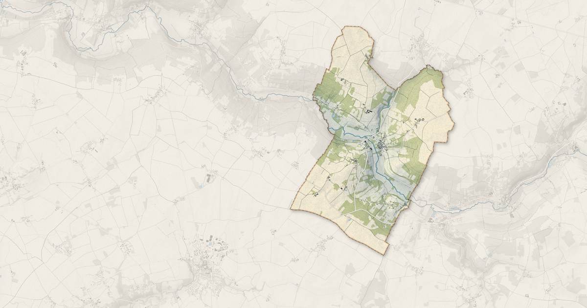 Portrait cartographique de Sablonnières : relief, eau, forêts, bâti et voies, calculés à partir des données de l'IGN