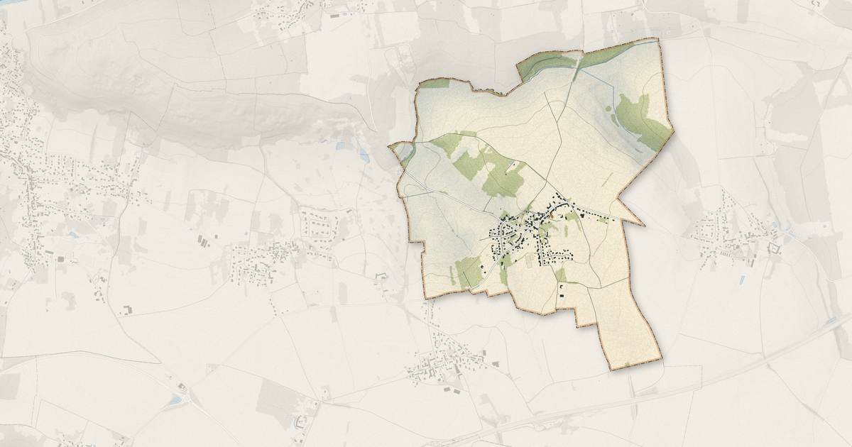 Portrait cartographique de Saint-Fiacre : relief, eau, forêts, bâti et voies, calculés à partir des données de l'IGN