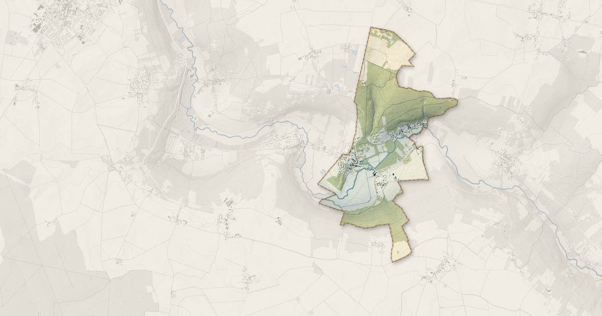 Portrait cartographique de Saint-Ouen-sur-Morin : relief, eau, forêts, bâti et voies, calculés à partir des données de l'IGN