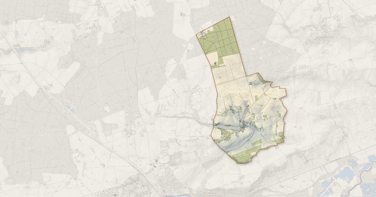 Portrait cartographique de Salins : relief, eau, forêts, bâti et voies, calculés à partir des données de l'IGN
