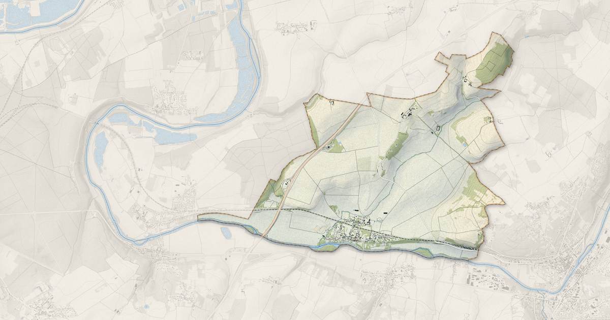 Portrait cartographique de Ussy-sur-Marne : relief, eau, forêts, bâti et voies, calculés à partir des données de l'IGN