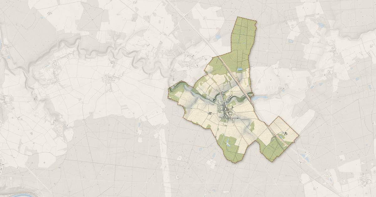 Portrait cartographique de Valence-en-Brie : relief, eau, forêts, bâti et voies, calculés à partir des données de l'IGN