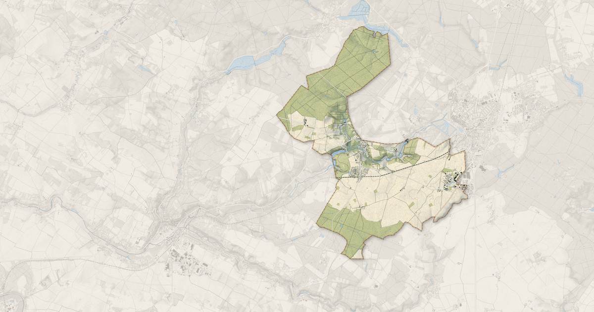 Portrait cartographique de Gazeran : relief, eau, forêts, bâti et voies, calculés à partir des données de l'IGN