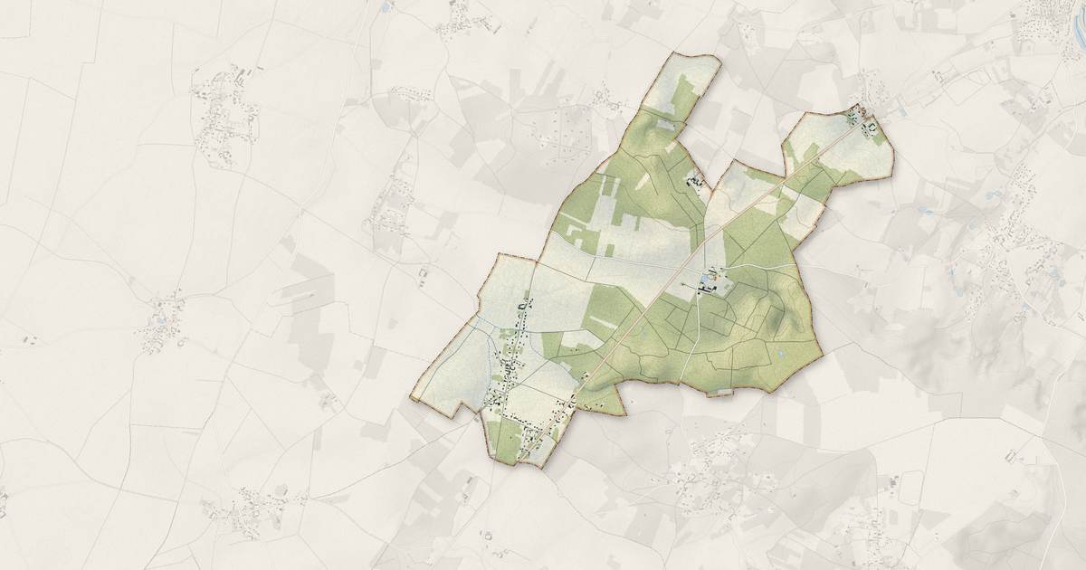 Portrait cartographique de Grandchamp : relief, eau, forêts, bâti et voies, calculés à partir des données de l'IGN