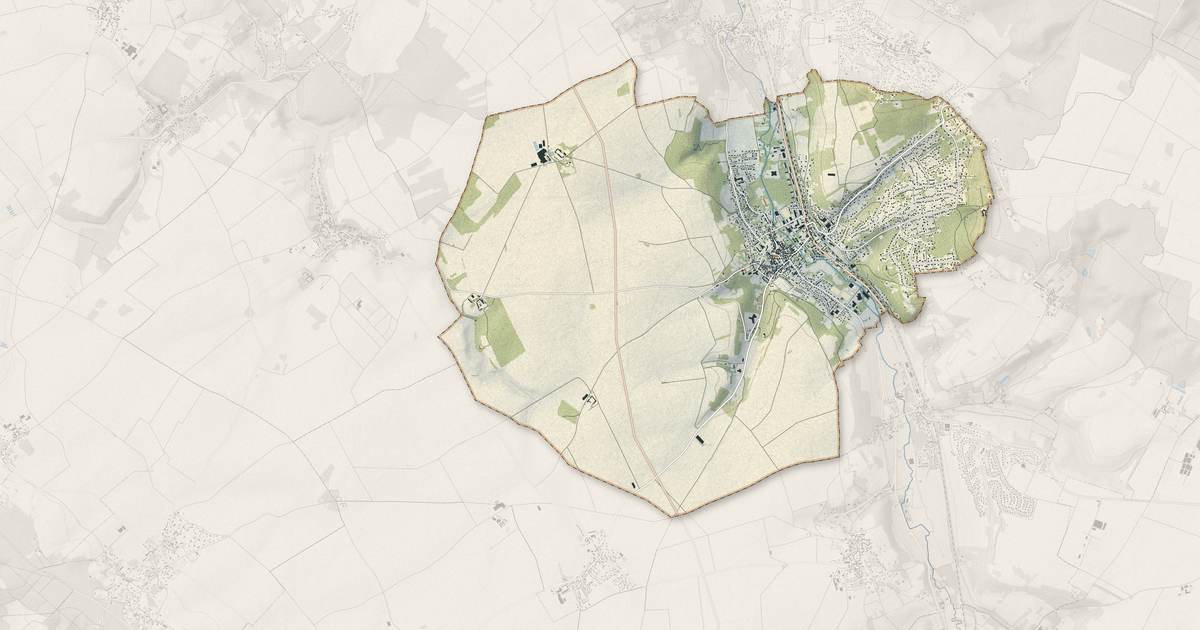 Portrait cartographique de Maule : relief, eau, forêts, bâti et voies, calculés à partir des données de l'IGN