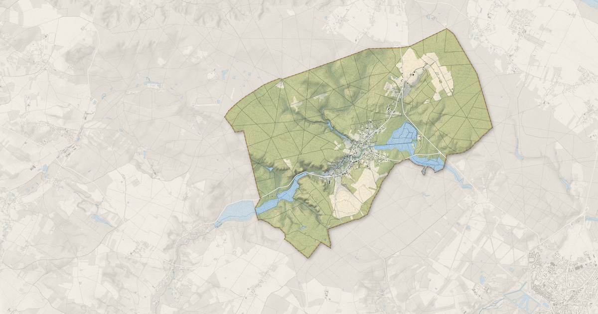 Portrait cartographique de Poigny-la-Forêt : relief, eau, forêts, bâti et voies, calculés à partir des données de l'IGN