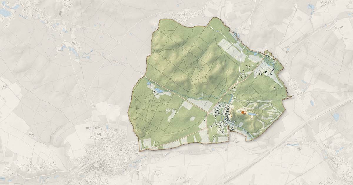 Portrait cartographique de Rochefort-en-Yvelines : relief, eau, forêts, bâti et voies, calculés à partir des données de l'IGN