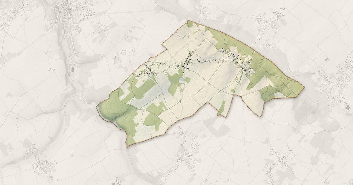Portrait cartographique de Saint-Martin-des-Champs : relief, eau, forêts, bâti et voies, calculés à partir des données de l'IGN