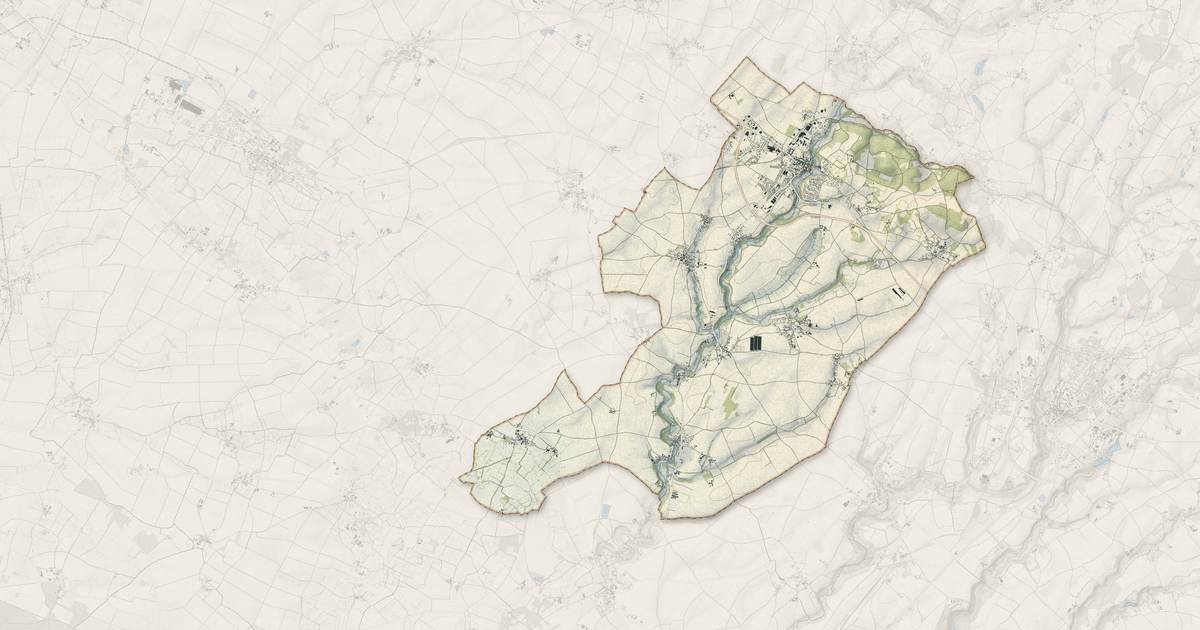 Portrait cartographique de Celles-sur-Belle : relief, eau, forêts, bâti et voies, calculés à partir des données de l'IGN