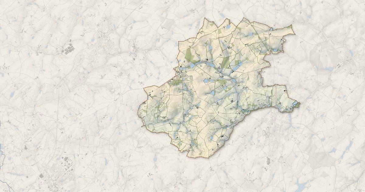 Portrait cartographique de Chanteloup : relief, eau, forêts, bâti et voies, calculés à partir des données de l'IGN