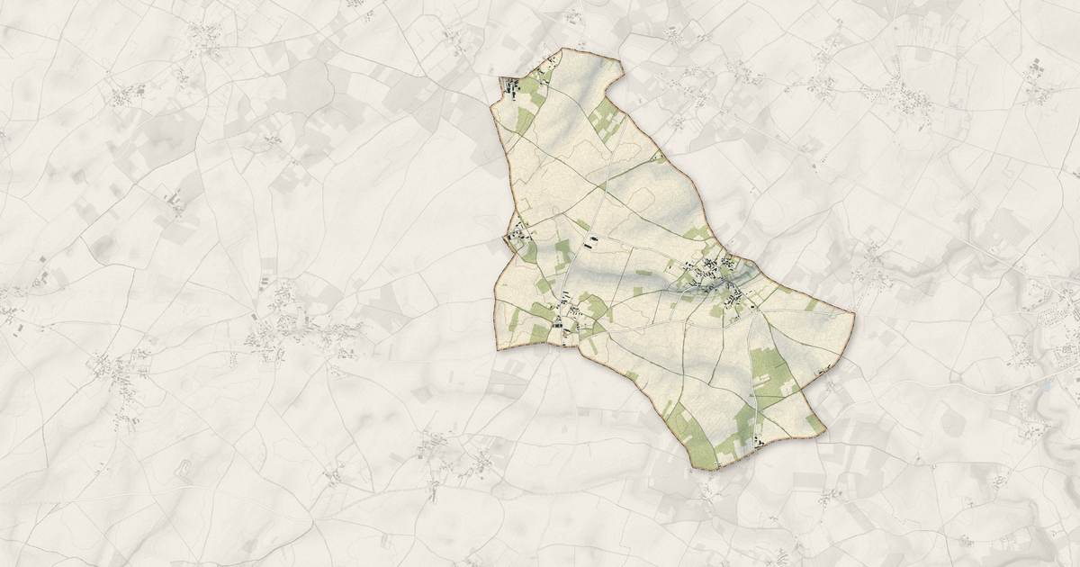 Portrait cartographique de La Chapelle-Pouilloux : relief, eau, forêts, bâti et voies, calculés à partir des données de l'IGN
