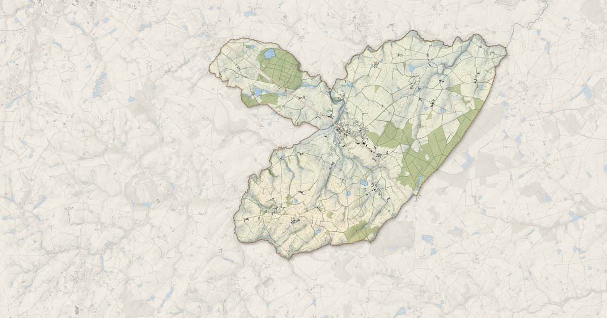 Portrait cartographique de Chiché : relief, eau, forêts, bâti et voies, calculés à partir des données de l'IGN