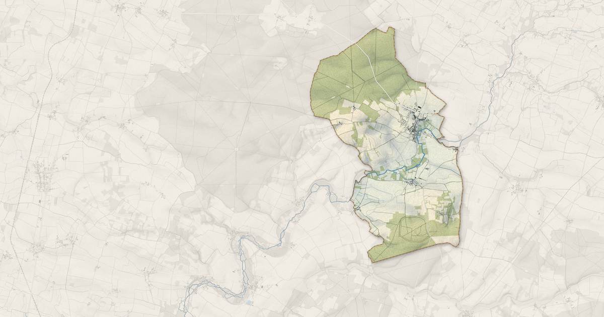 Portrait cartographique de Chizé : relief, eau, forêts, bâti et voies, calculés à partir des données de l'IGN