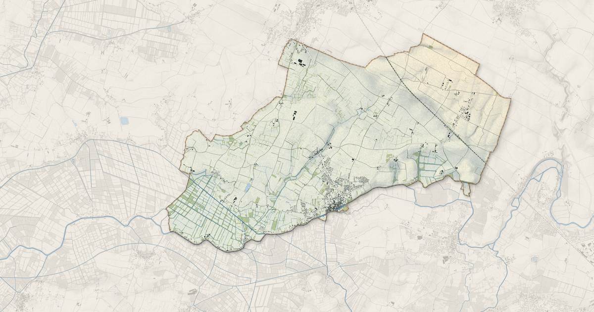 Portrait cartographique de Coulon : relief, eau, forêts, bâti et voies, calculés à partir des données de l'IGN