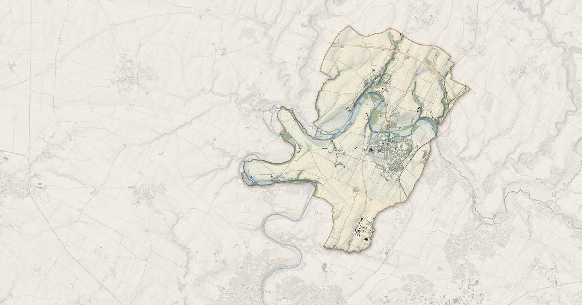 Portrait cartographique de Échiré : relief, eau, forêts, bâti et voies, calculés à partir des données de l'IGN