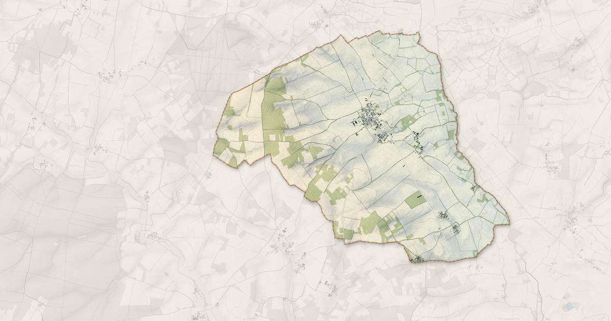 Portrait cartographique de Loubillé : relief, eau, forêts, bâti et voies, calculés à partir des données de l'IGN