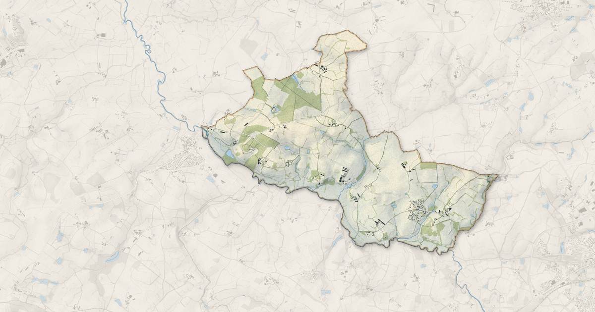 Portrait cartographique de Montravers : relief, eau, forêts, bâti et voies, calculés à partir des données de l'IGN